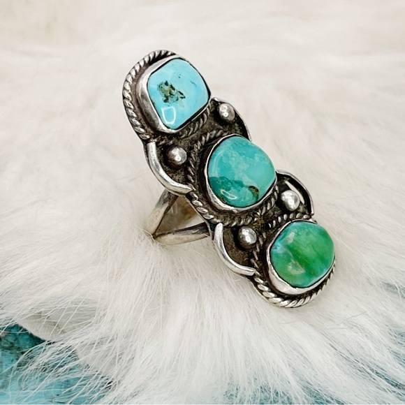 925 Three Stone Turquoise Signed Sterling Silver Native American Ring Size 5 - Picture 7 of 11
